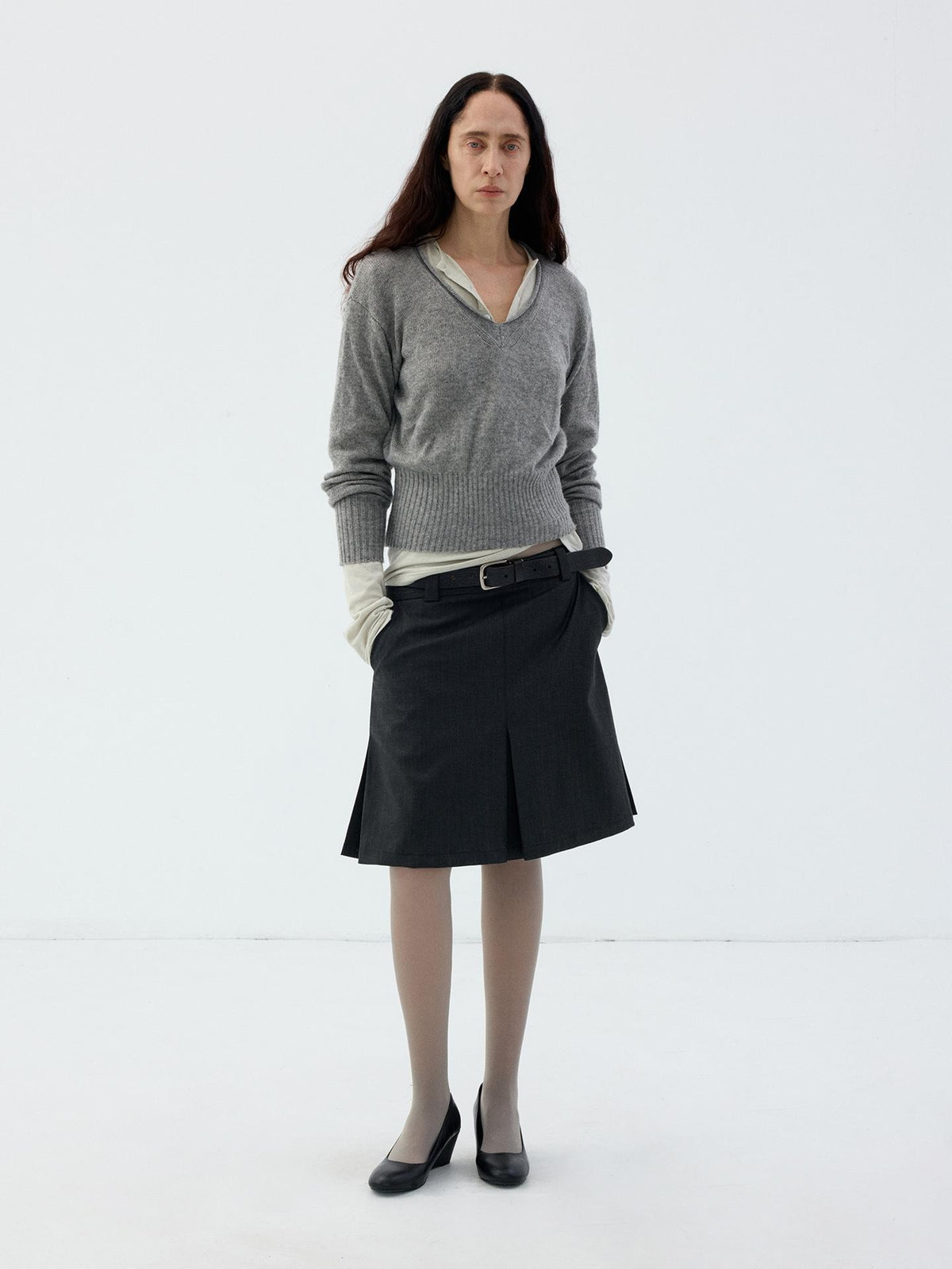 Delivery Rolled Hem V-neck Wide Rib Waist Cinched Knit Women&