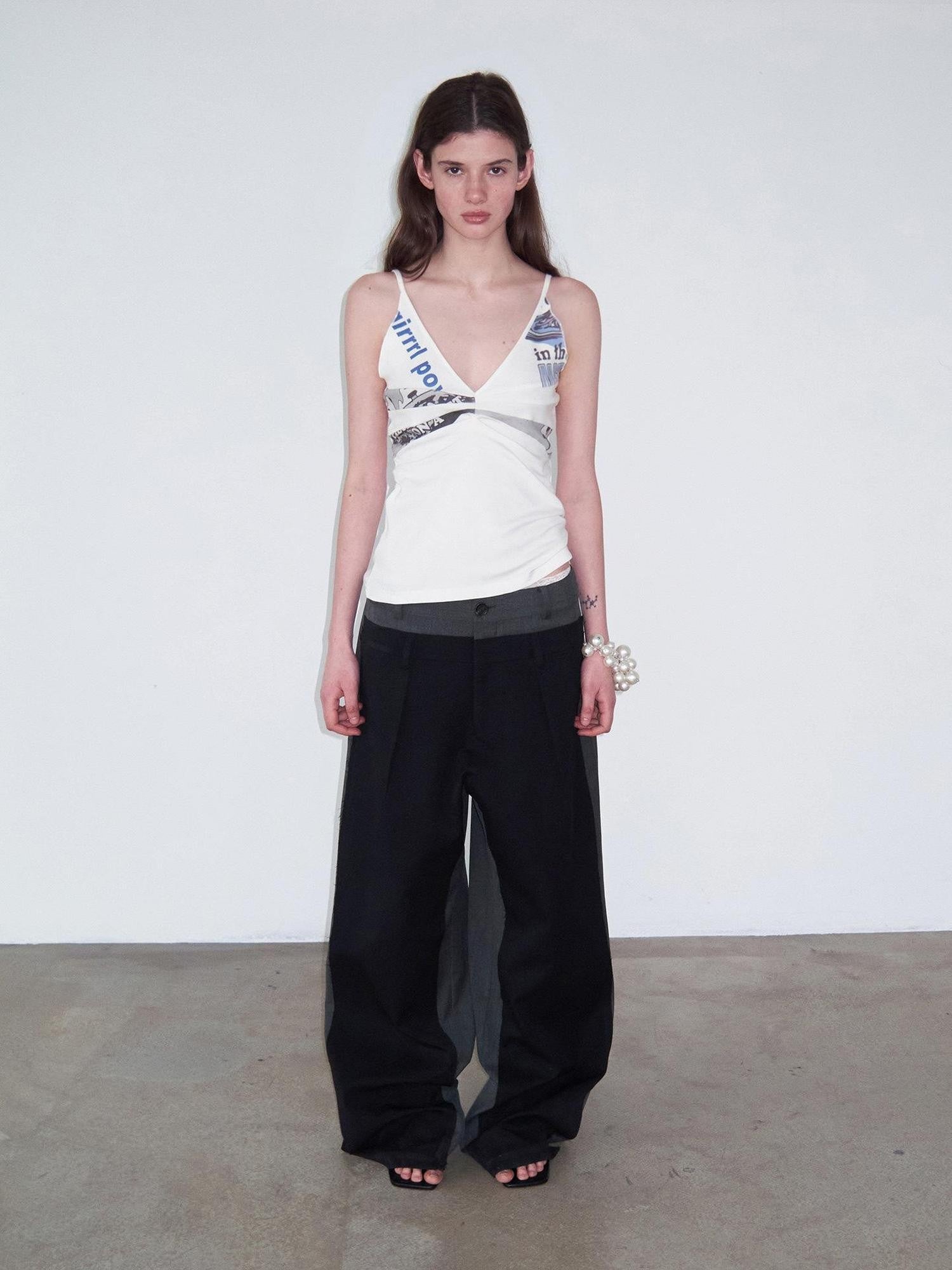Delivery Scalloped V-neck Deconstructed Patchwork Vintage Letter Print Women&