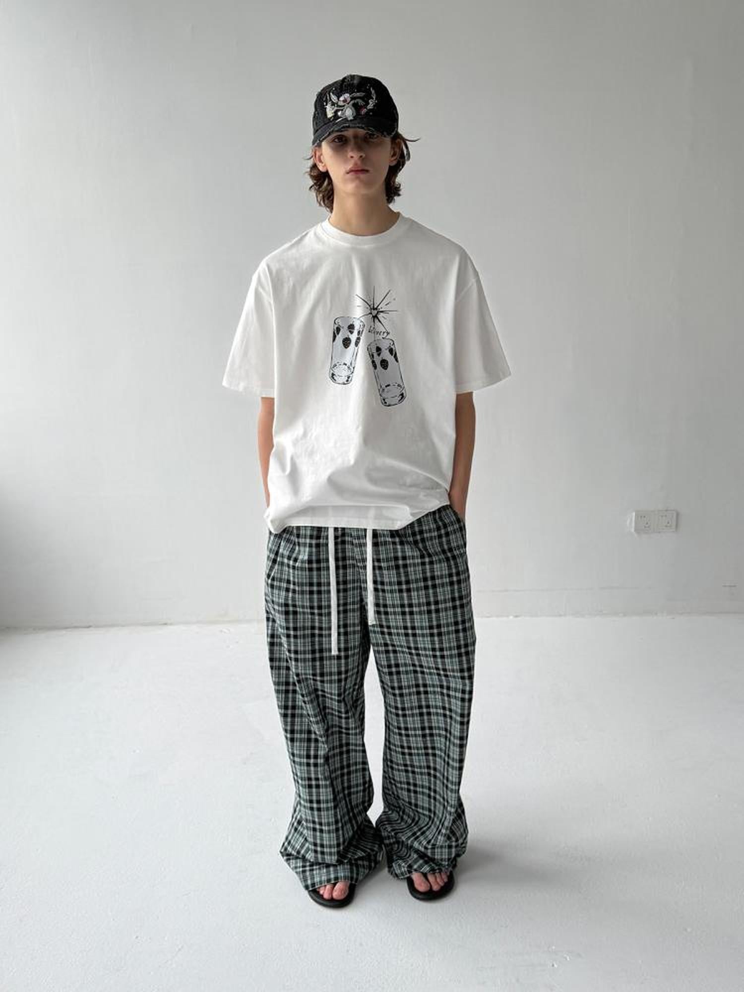Delivery Strawberry Print White T-shirt Loose Fit Cotton Casual Summer Tee