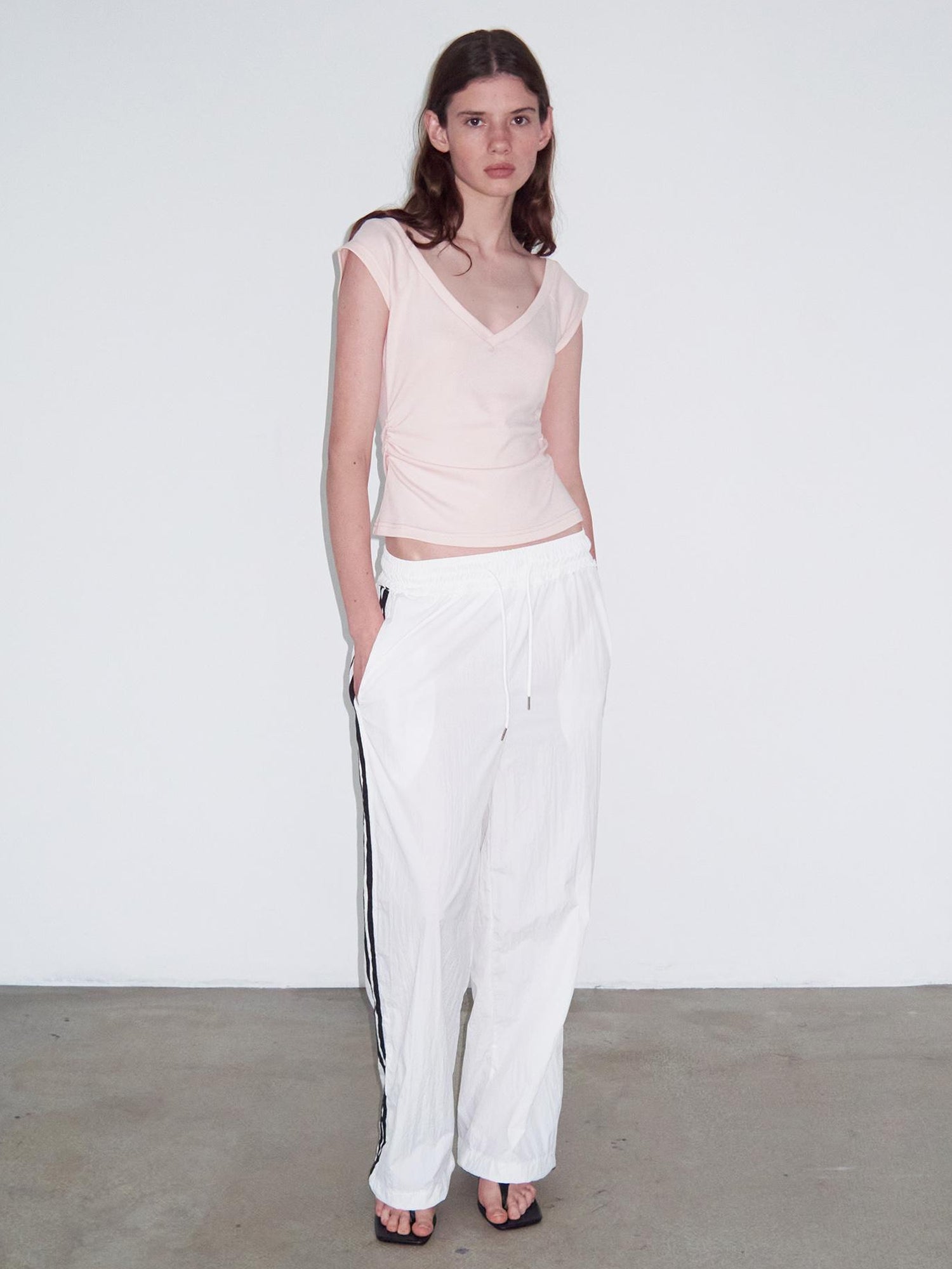 Delivery V-Neck Cropped Tee with Ruffle Sleeves Rhinestone