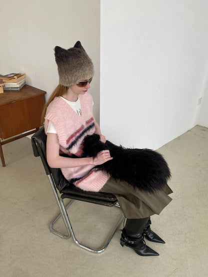 V-neck Cable Knit Wool Vest In Pale Pink Stripes