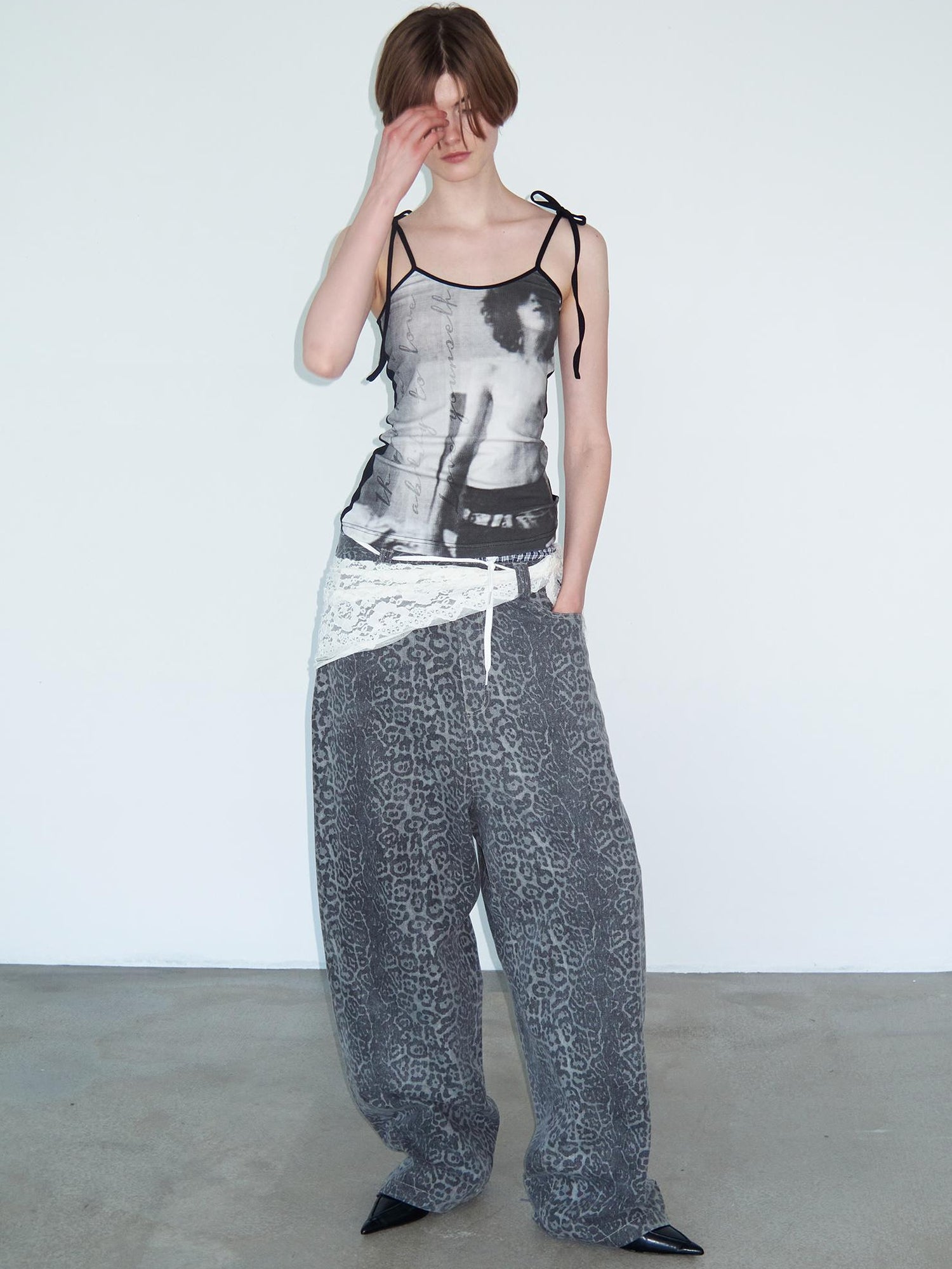 Delivery Vintage Black &amp; White Portrait Print Tie Back Camisole