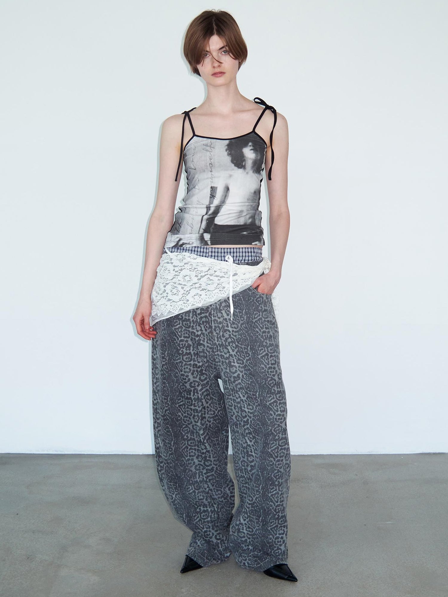 Delivery Vintage Black &amp; White Portrait Print Tie Back Camisole