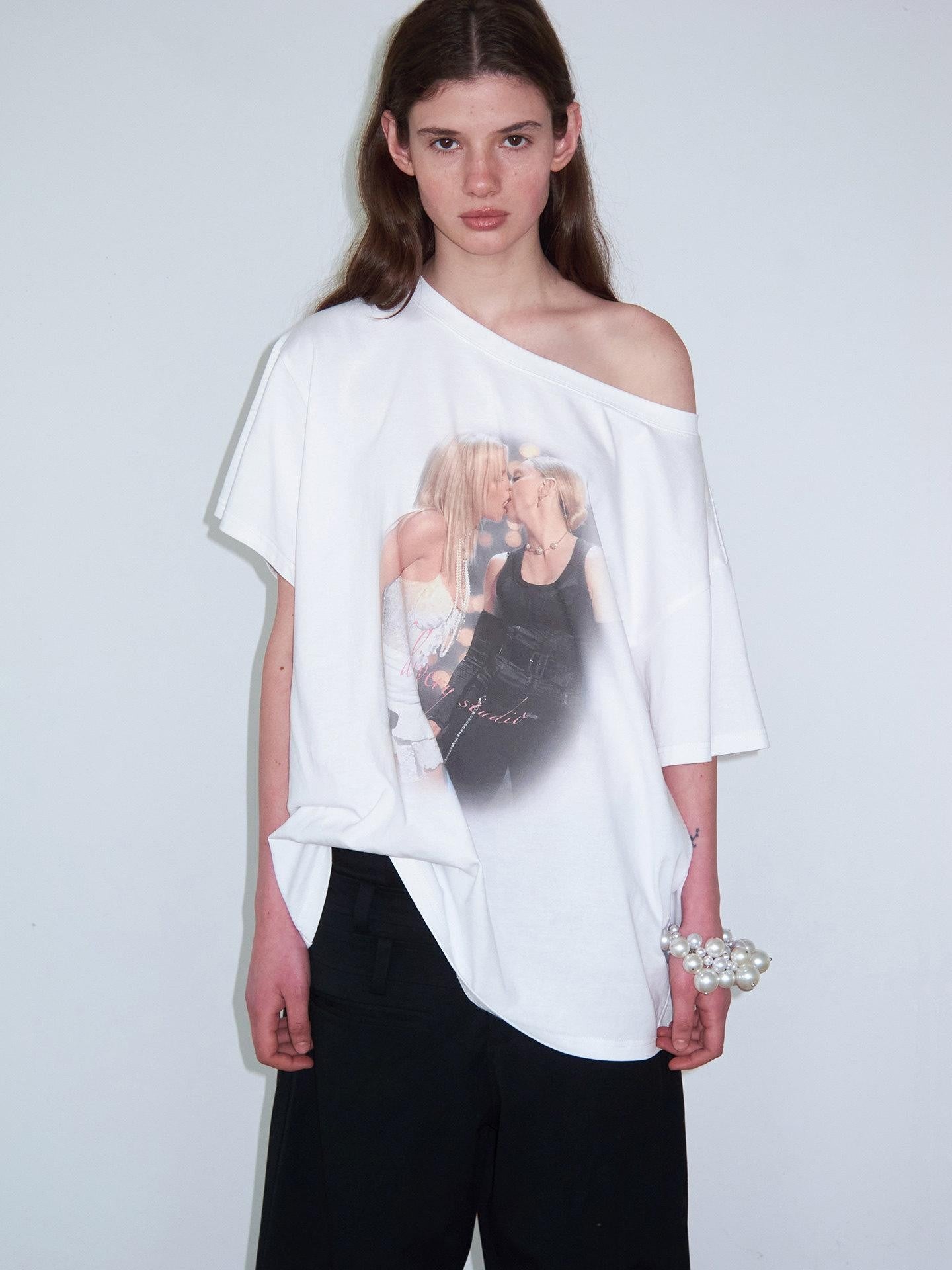 Delivery Vintage Century Kiss Print Asymmetric Women&