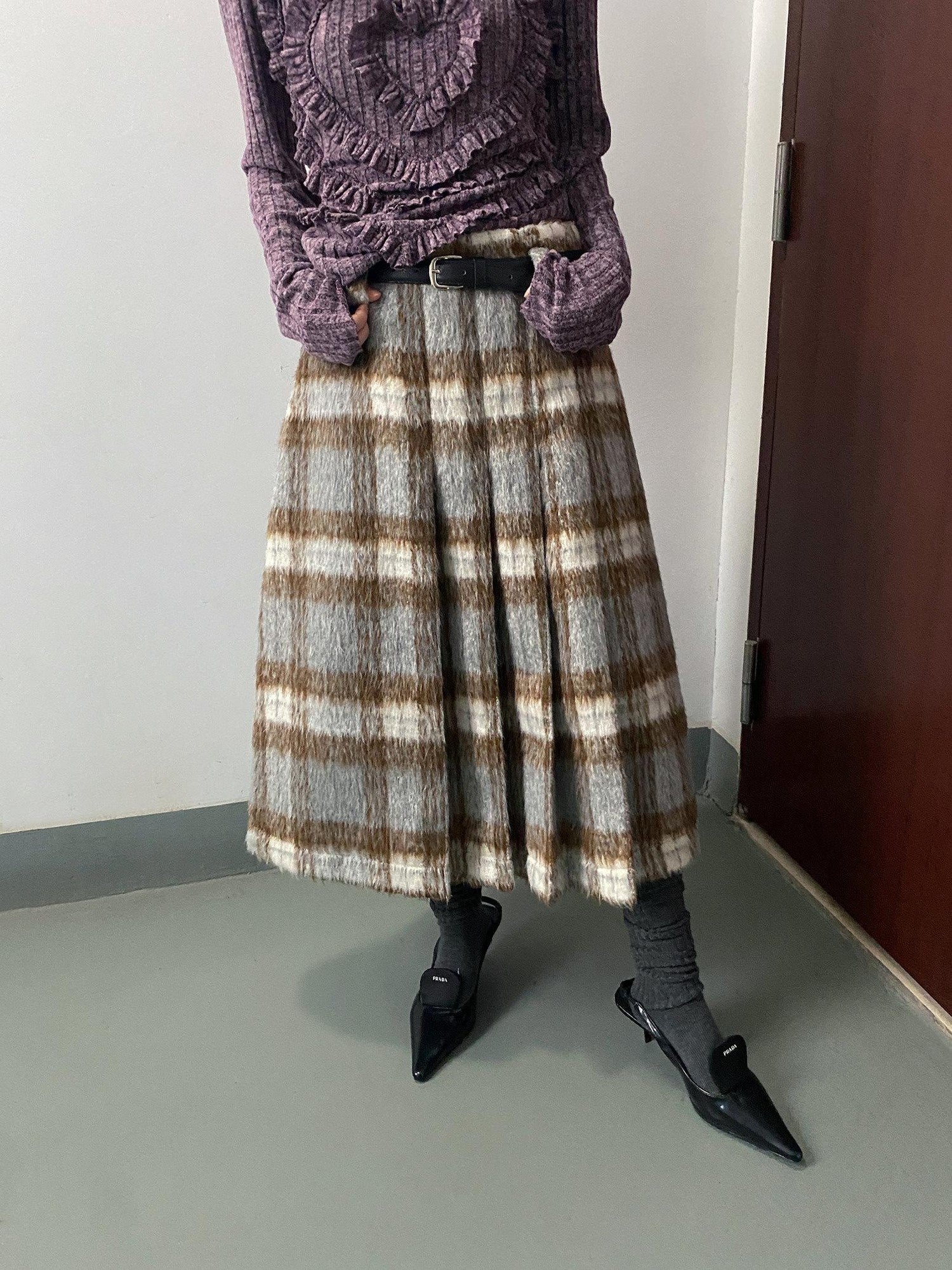 Delivery Vintage Grey Plaid Pleated Asymmetrical Women&