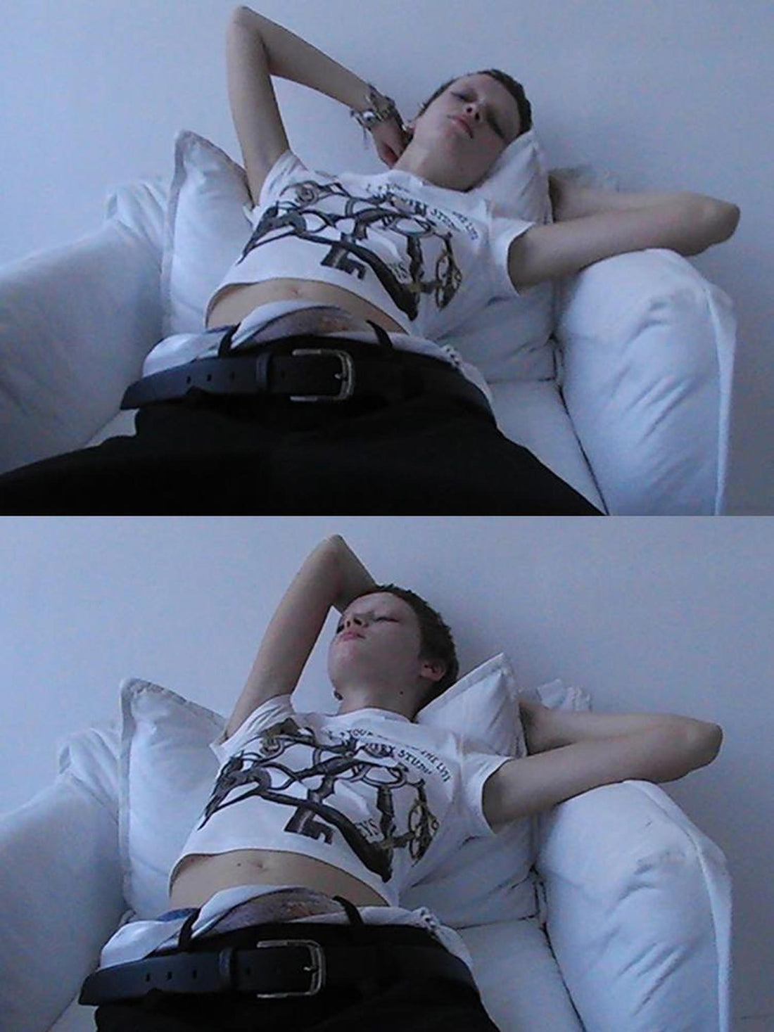 Delivery Vintage Metal Key Print White Crop V-neck T-shirt