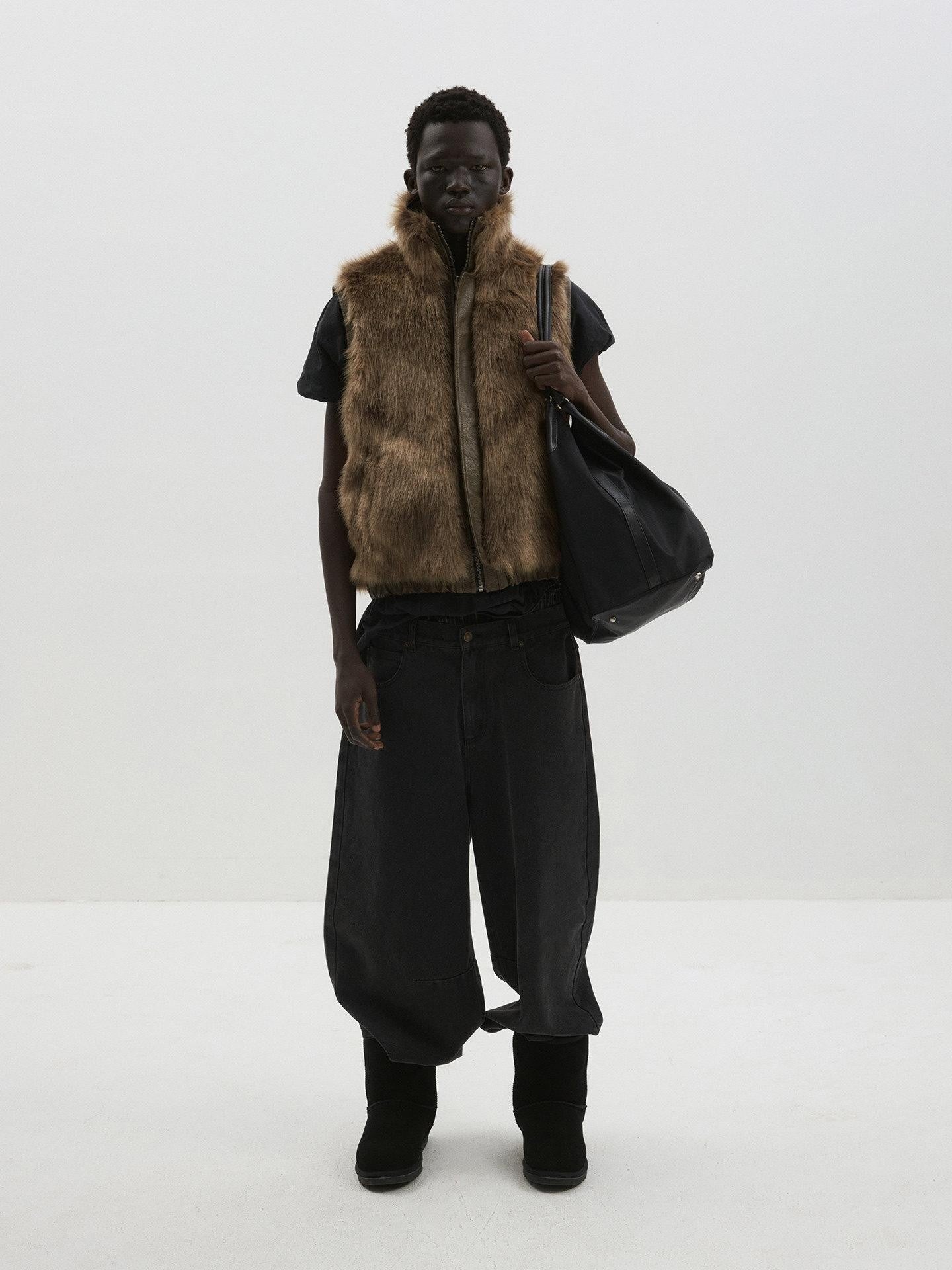 Delivery Washed Distressed Curved Cut Oversized Women&