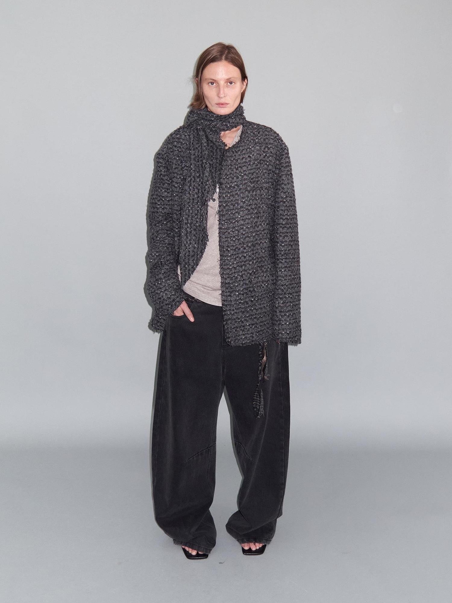 Delivery Washed Distressed Curved Cut Oversized Women&