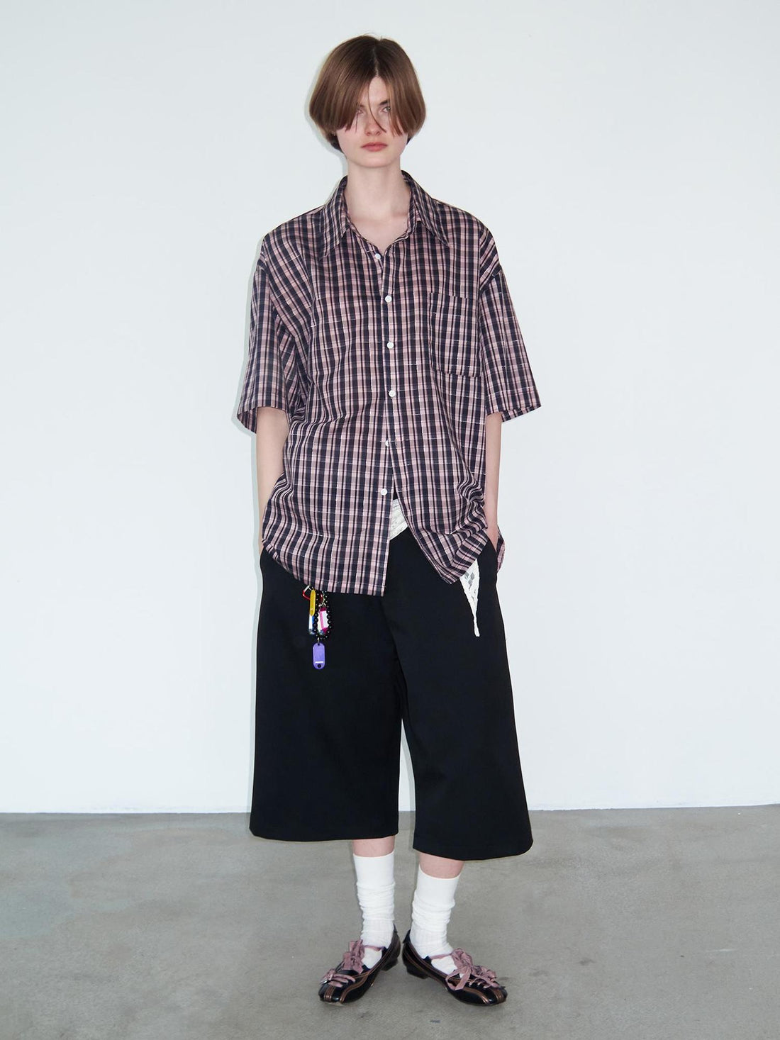 Delivery Woven Black Silver Plaid Linen Short Sleeve Shirt