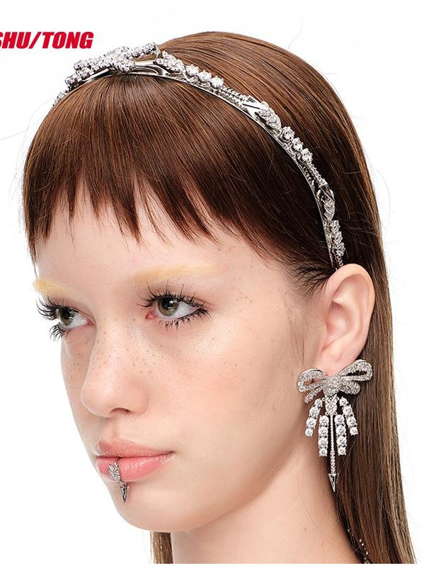 Designer Crystal Bow Hair Clip &amp; Earrings Set