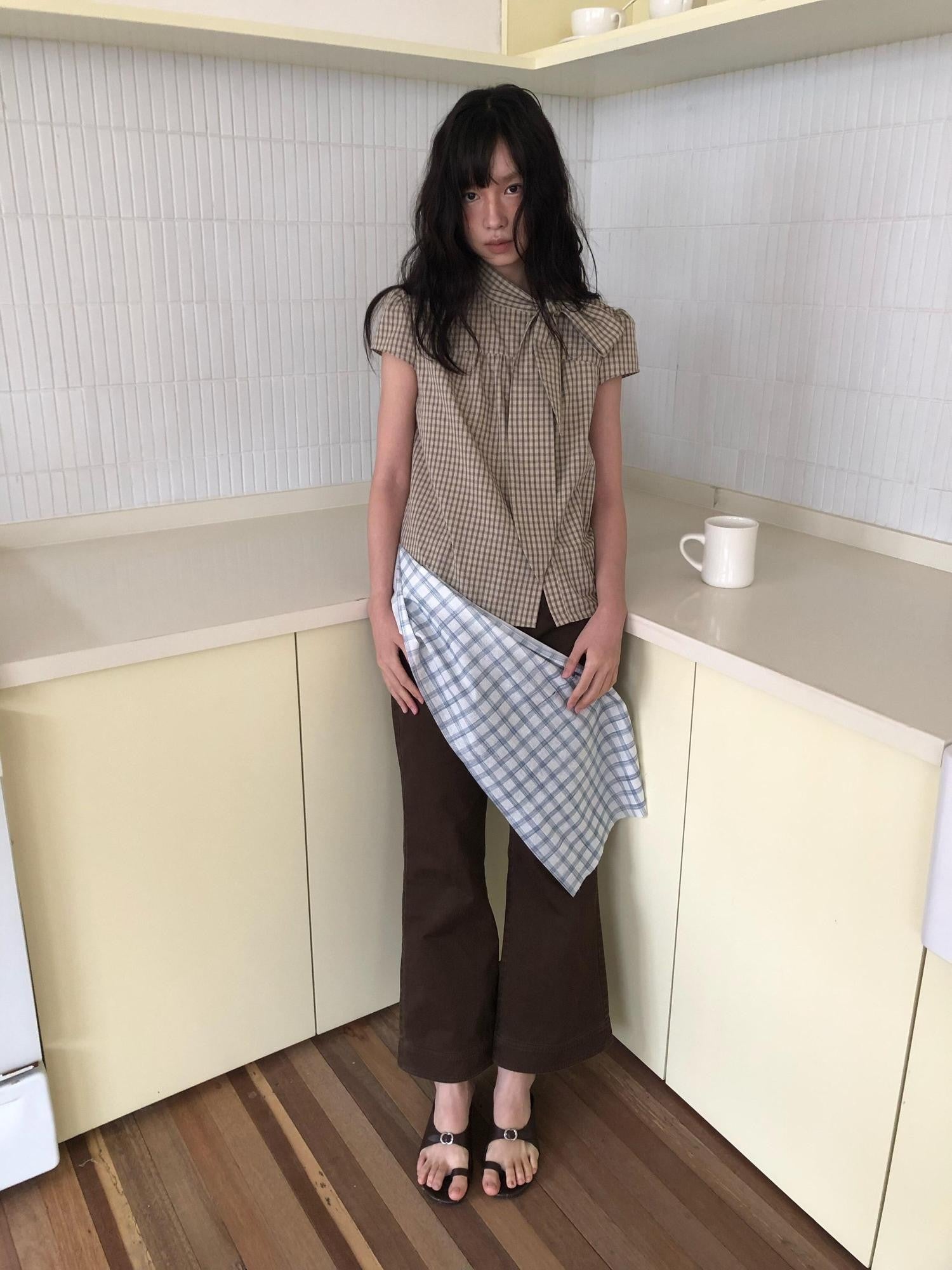 Dorydory Apricot Plaid Tie Front Stand Collar Puff Sleeve Women&