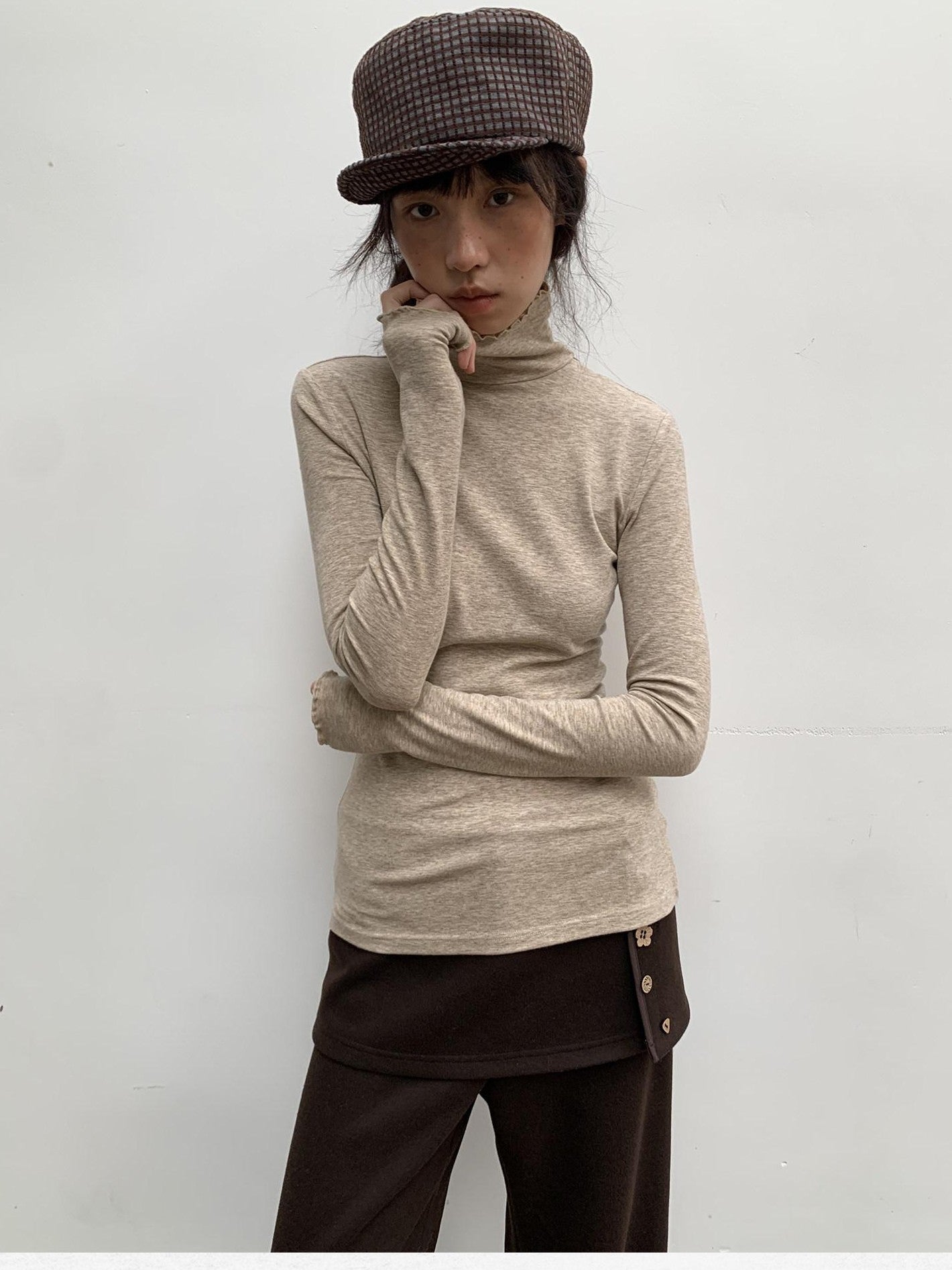 Dorydory Beige Ruffle Edge Mock Neck Slim Fit Women&
