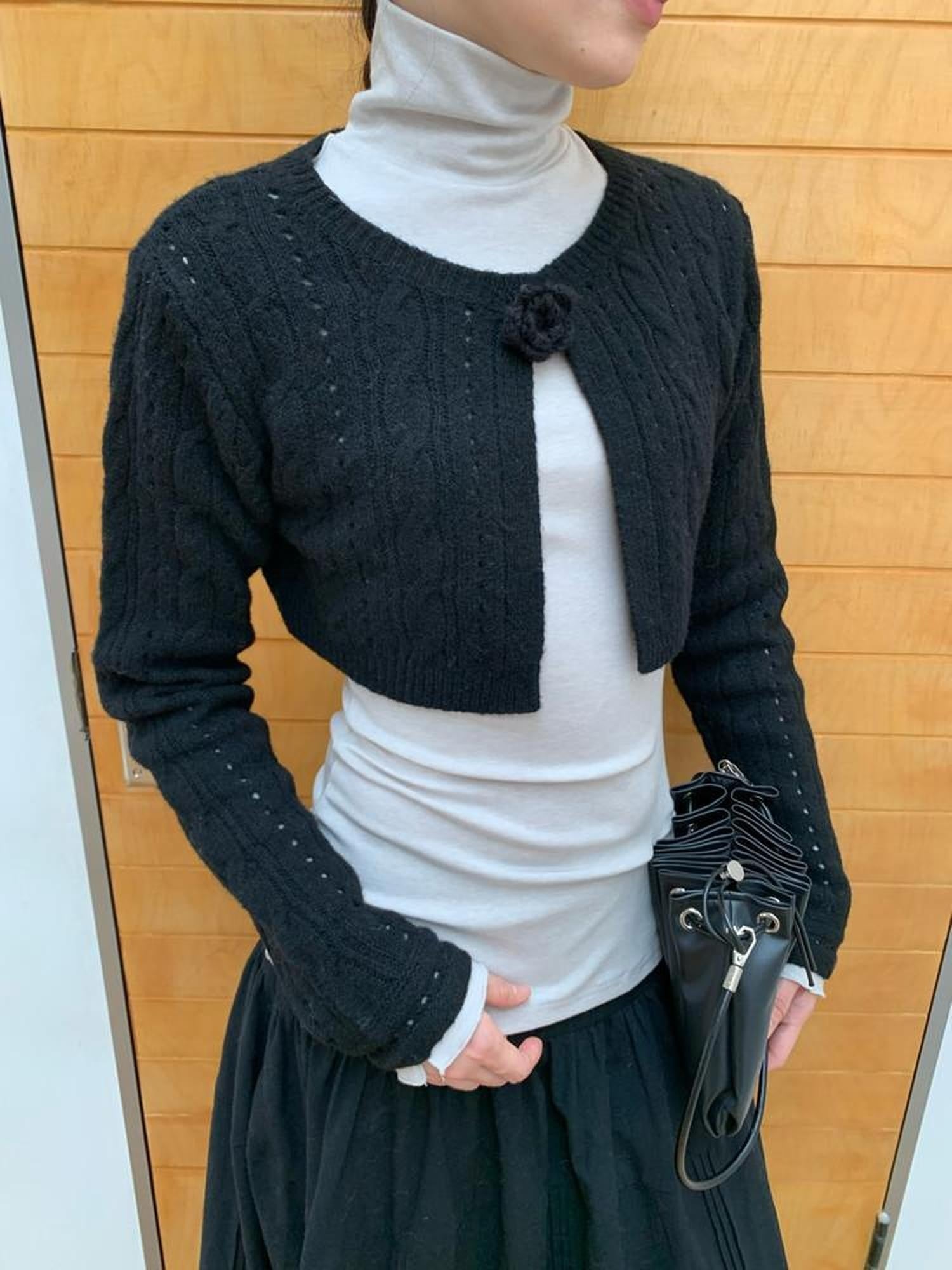 Dorydory Black Openwork Cable Knit Cropped Women&