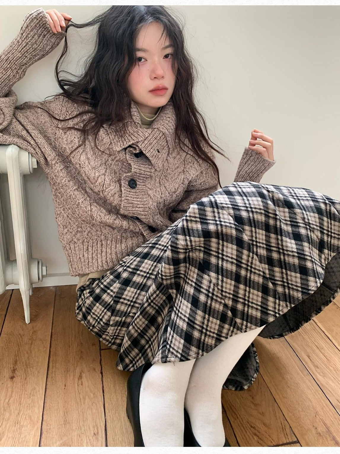 Dorydory Black Speckled Coarse Knit Cape High Neck Women&