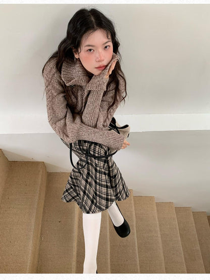 Dorydory Black Speckled Coarse Knit Cape High Neck Women&