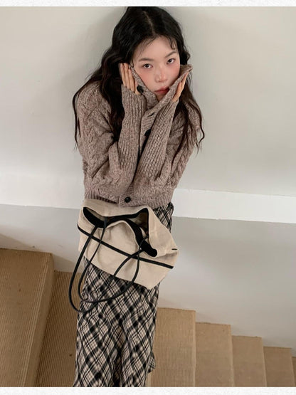 Dorydory Black Speckled Coarse Knit Cape High Neck Women&