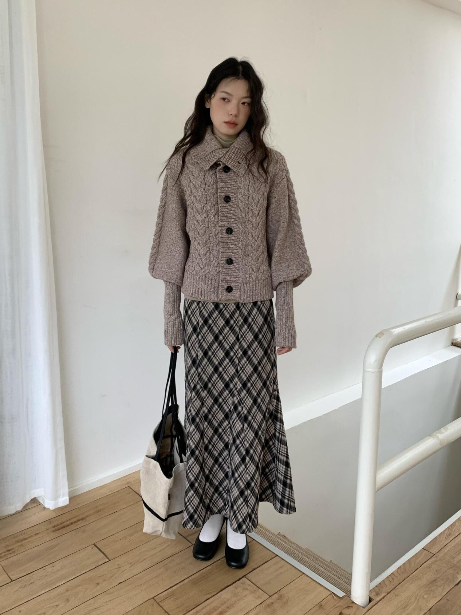 Dorydory Black Speckled Coarse Knit Cape High Neck Women&
