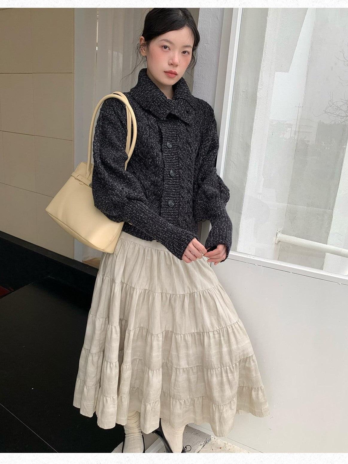Dorydory Black Speckled Coarse Knit Cape High Neck Women&