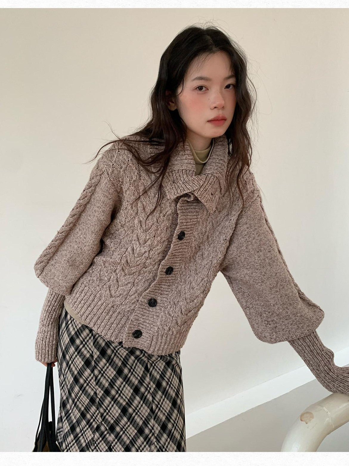 Dorydory Black Speckled Coarse Knit Cape High Neck Women&