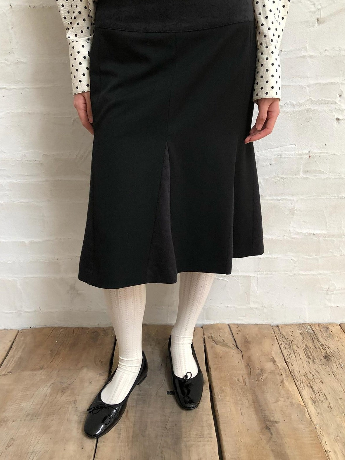 Dorydory Black Versatile Mid Waist Mid Length Flared Women&