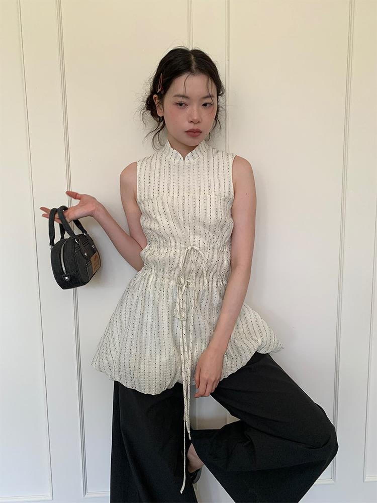 Dorydory Chinese Stand Collar Drawstring Blouse With Floral Hem