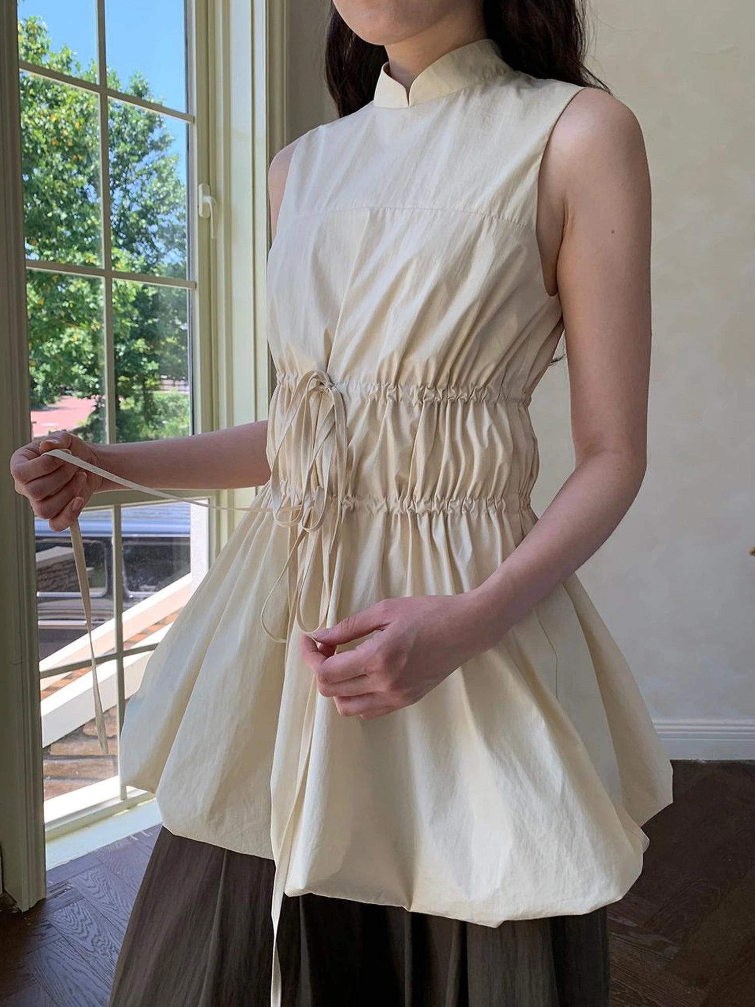 Chinese Stand Collar Drawstring Blouse With Floral Hem