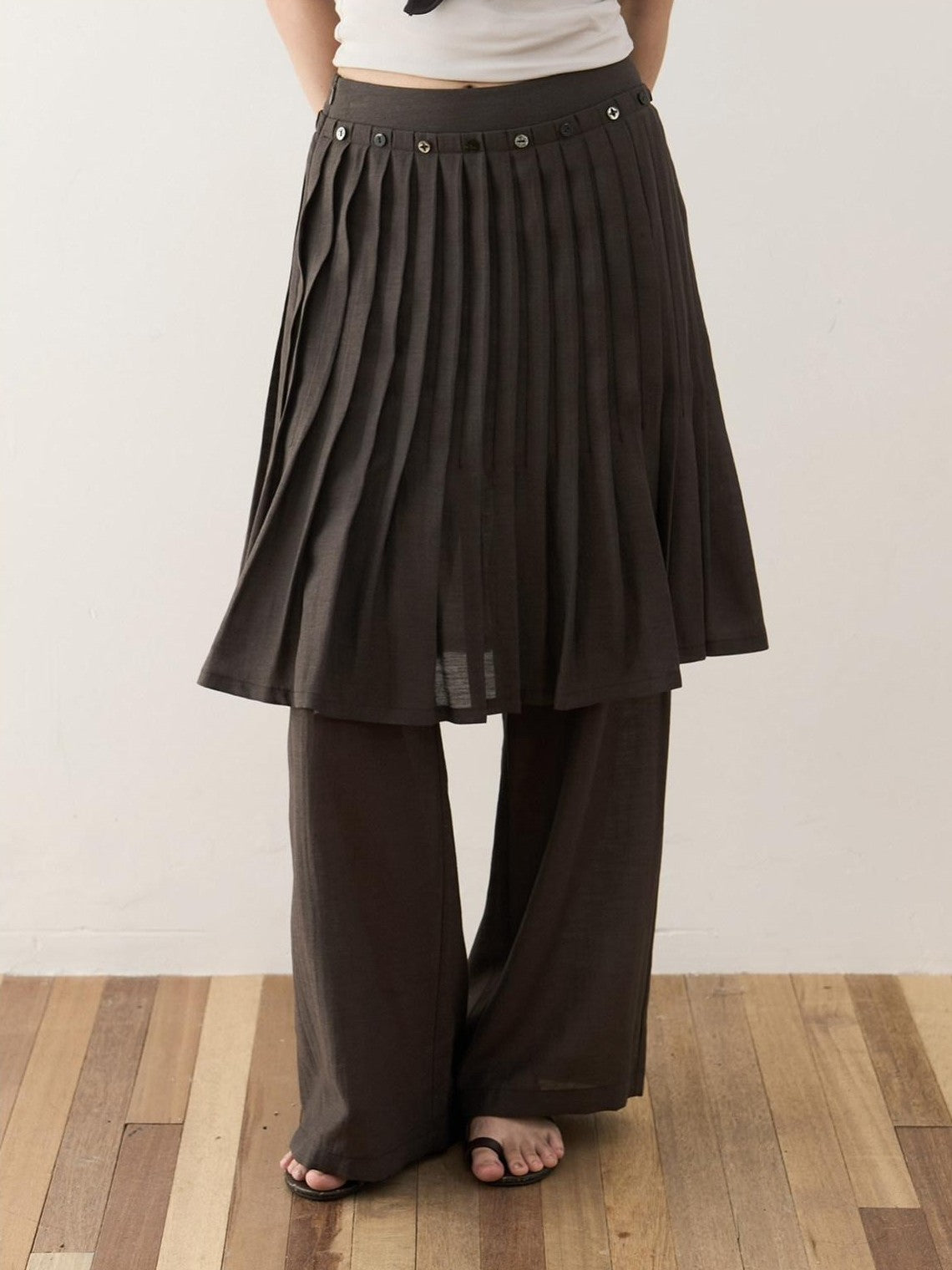 Dorydory Deep Brown Shell Button Long Skort Women&
