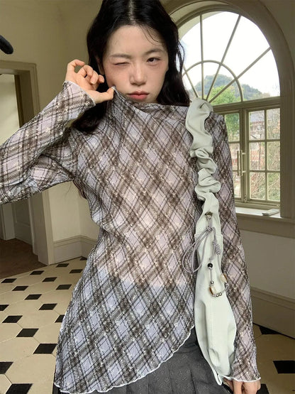 Dorydory Diamond Mesh Ruffle Hem Long Sleeve Tee