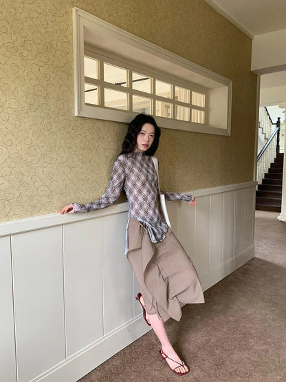 Dorydory Diamond Mesh Ruffle Hem Long Sleeve Tee