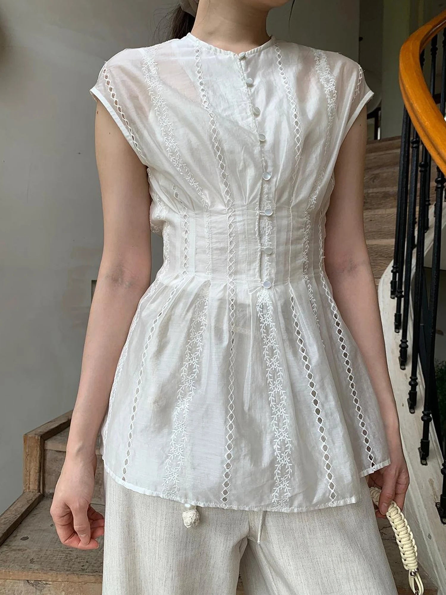 Dorydory Stripe Jacquard Sleeveless Shirt with Waist Cutout