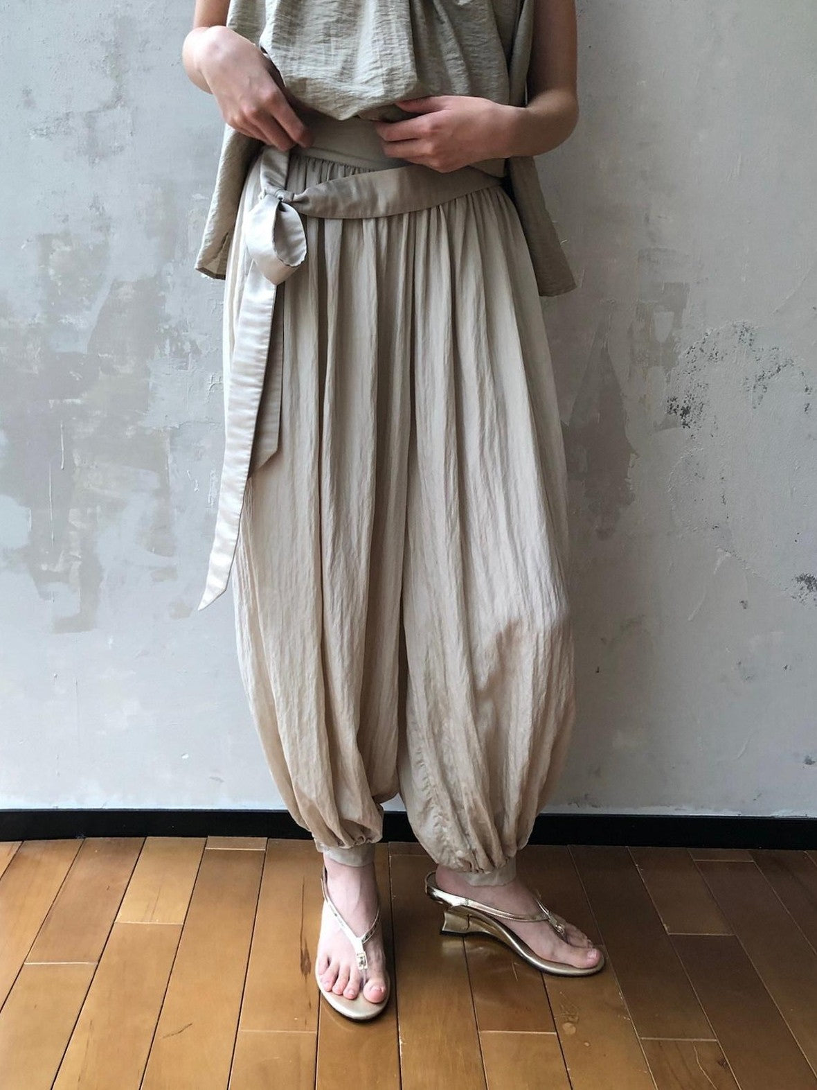 Dorydory Drapey Loose Drawstring Lantern Women&