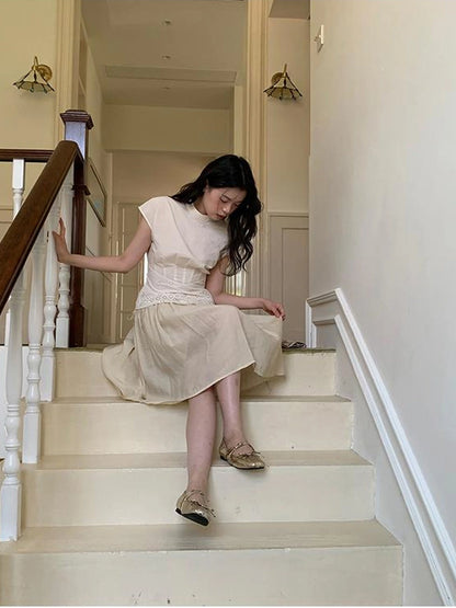 Embroidered Mandarin Collar White Shirt With Floral Lace Hem