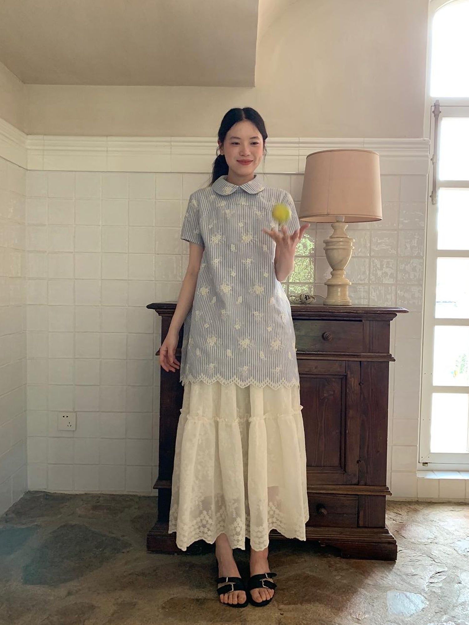Dorydory Embroidered Wave Hem White Skirt Elegant Floral Lace A Line Midi