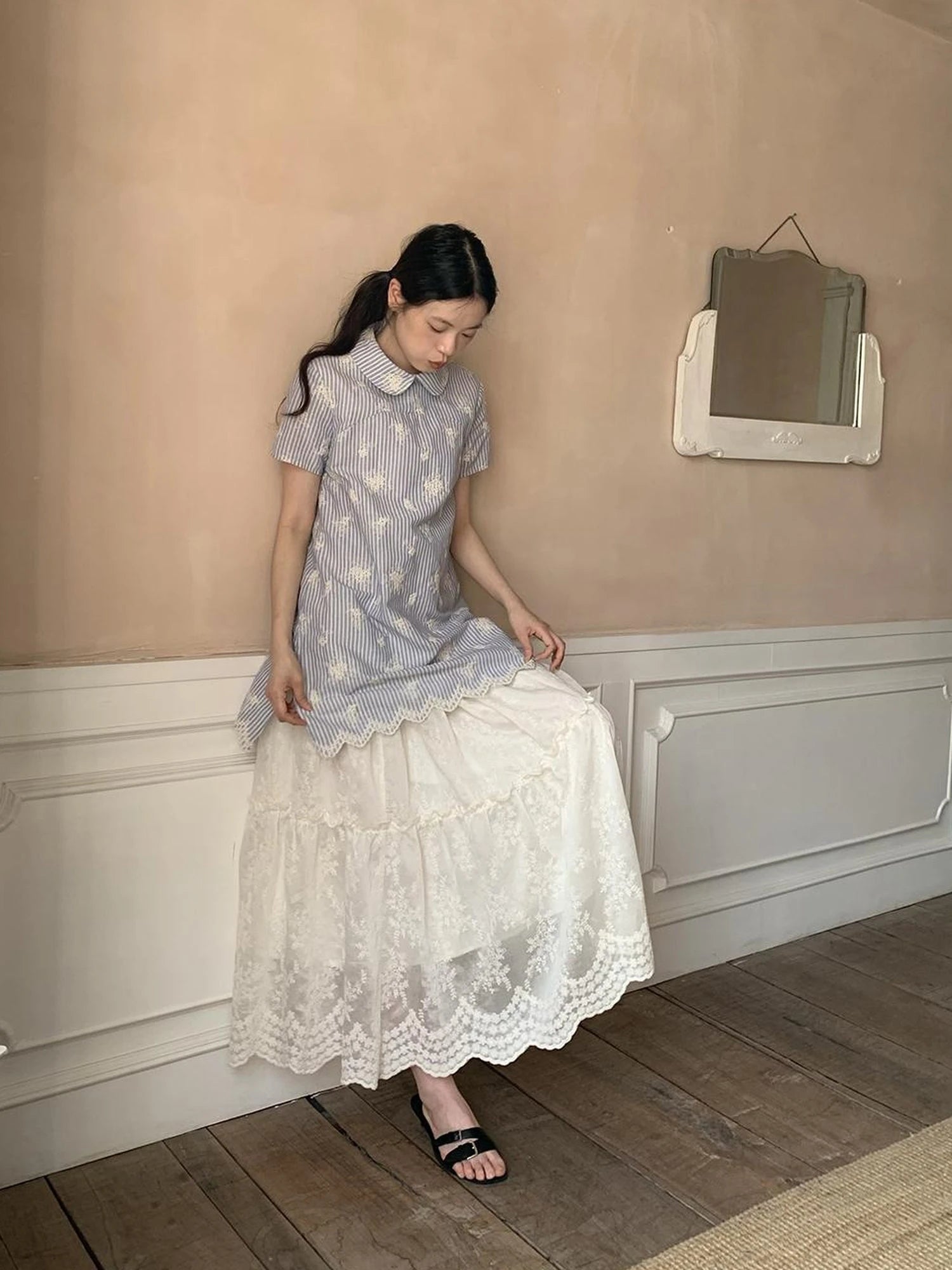 Embroidered Wave Hem White Skirt Elegant Floral Lace A Line Midi