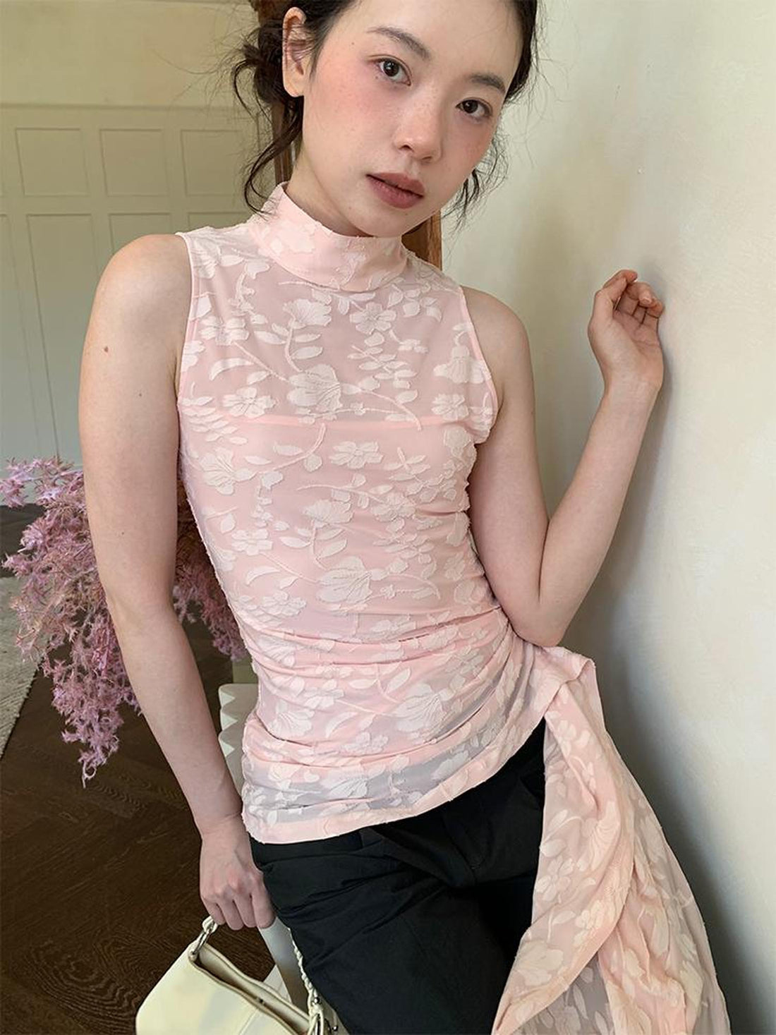 Dorydory Floral Jacquard Ribbon Sleeveless Top