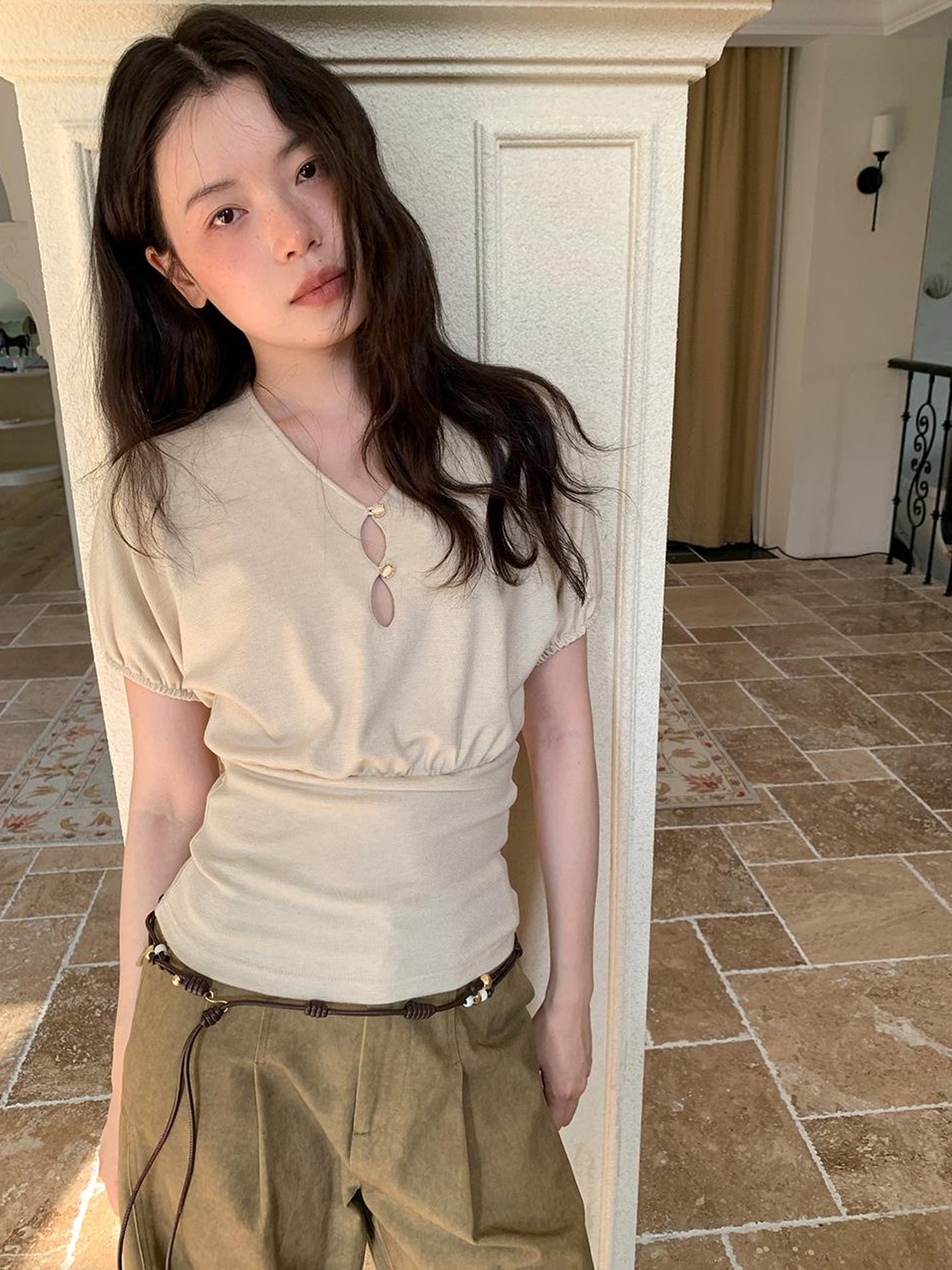 Dorydory Floral Sleeve Sheer V-Neck Cropped Tee