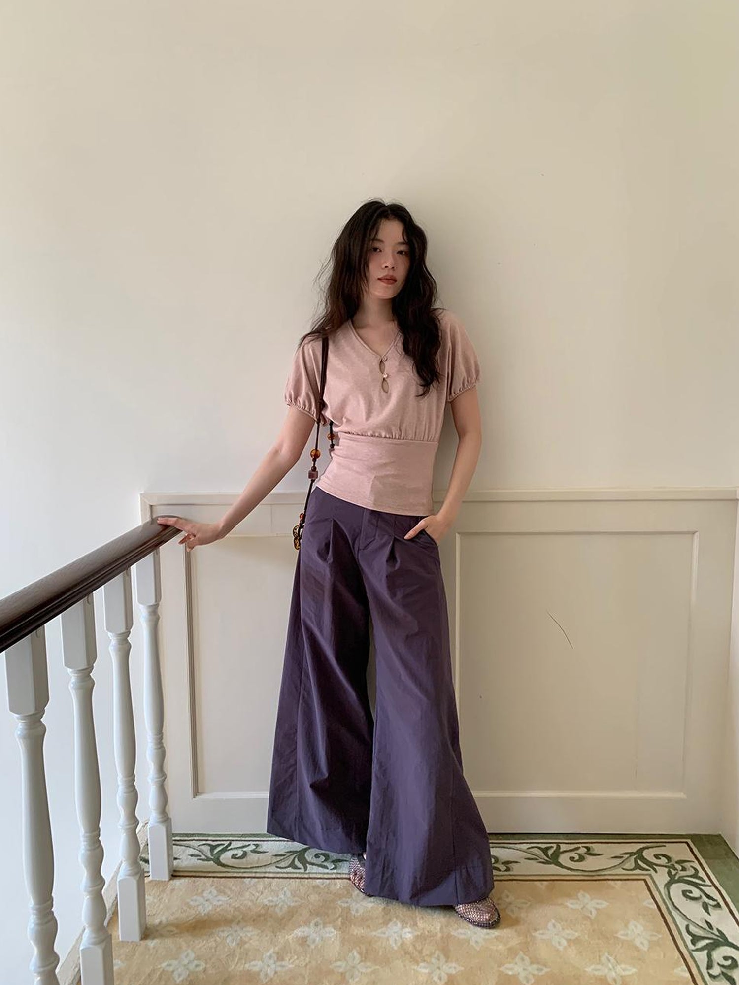 Dorydory Floral Sleeve Sheer V-Neck Cropped Tee