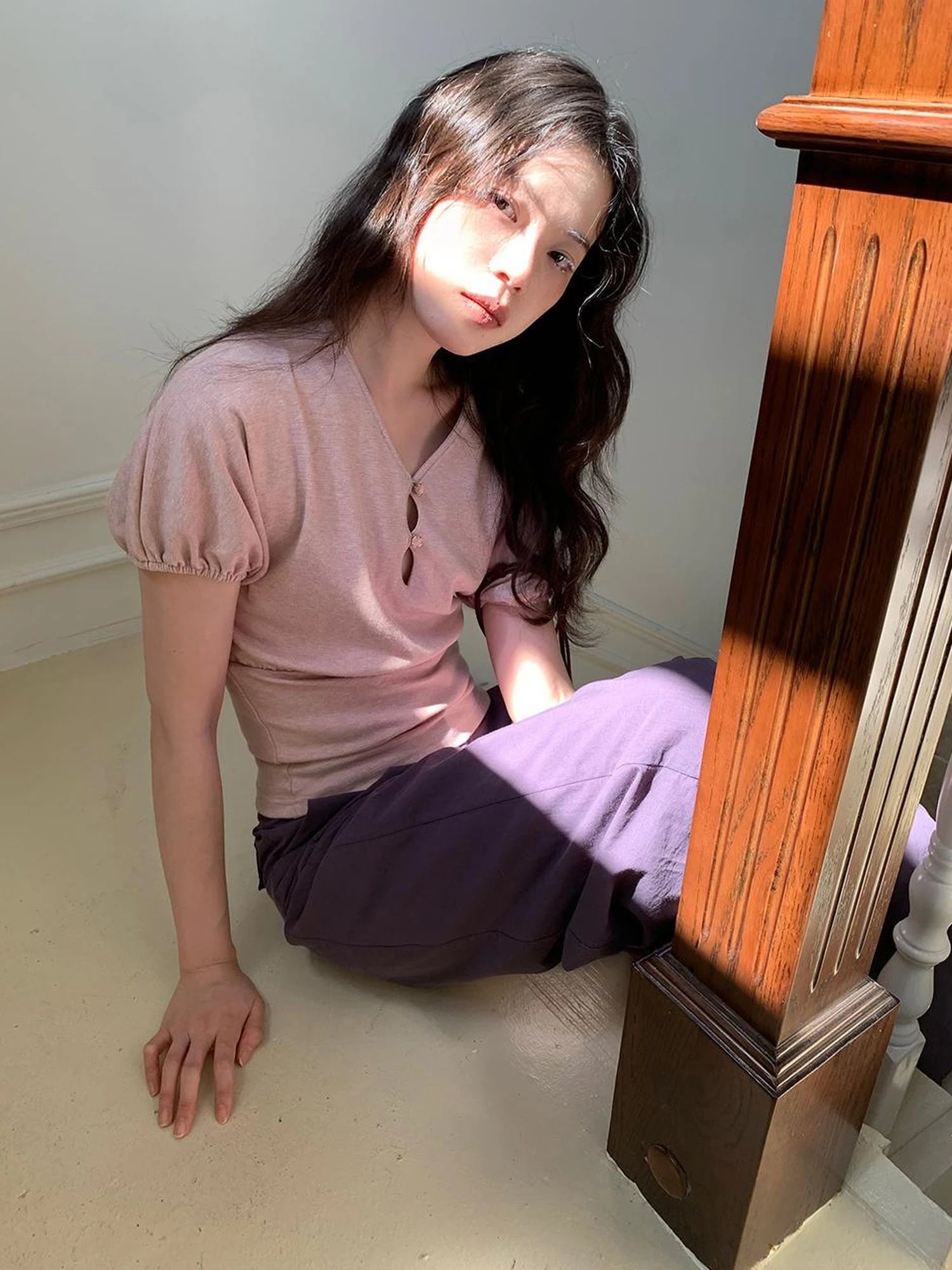 Floral Sleeve Sheer V-Neck Cropped Tee