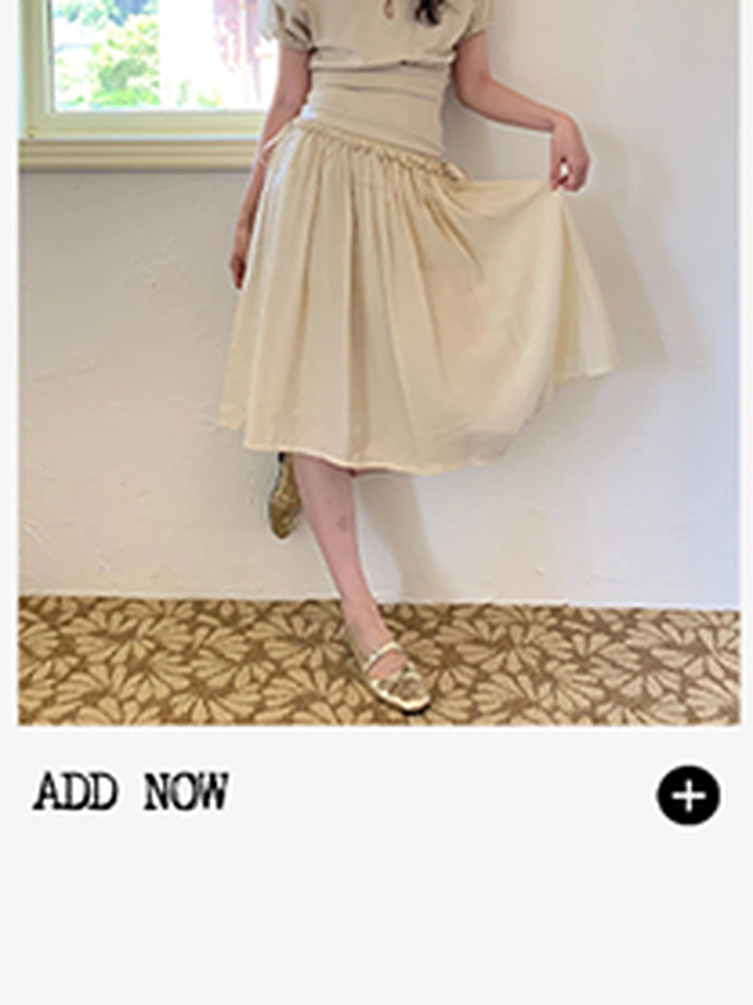 Floral Sleeve Sheer V-Neck Cropped Tee