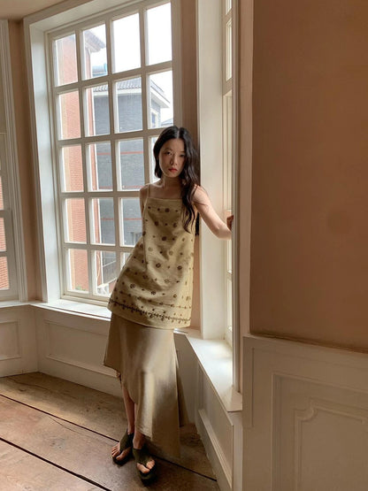 Flowy A Line Skirt With Asymmetric Hem And Linen Blend Fabric