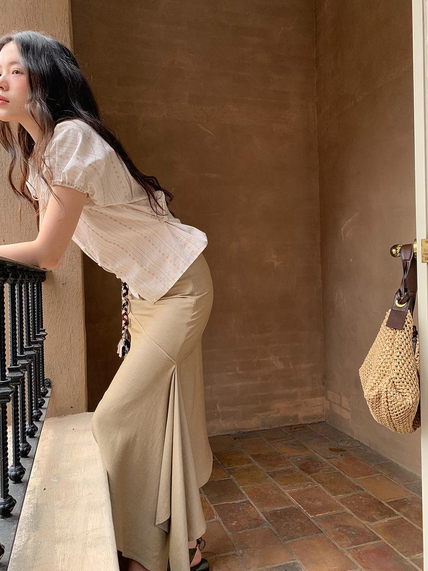 Dorydory Flowy A Line Skirt With Asymmetric Hem And Linen Blend Fabric