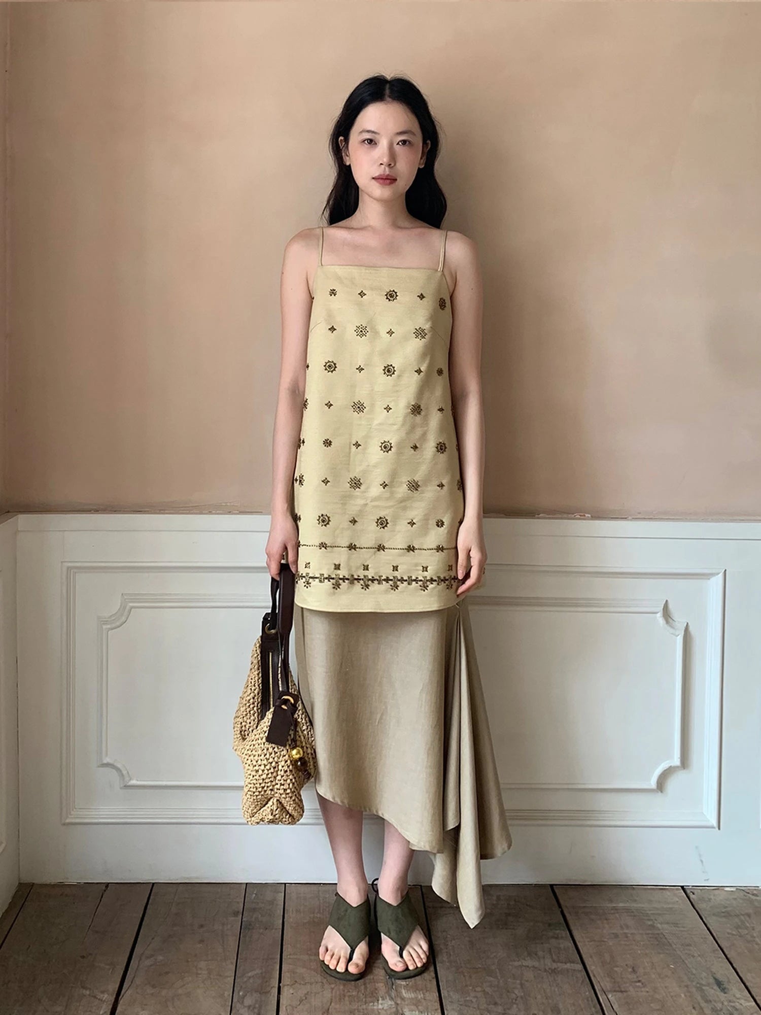 Flowy A Line Skirt With Asymmetric Hem And Linen Blend Fabric