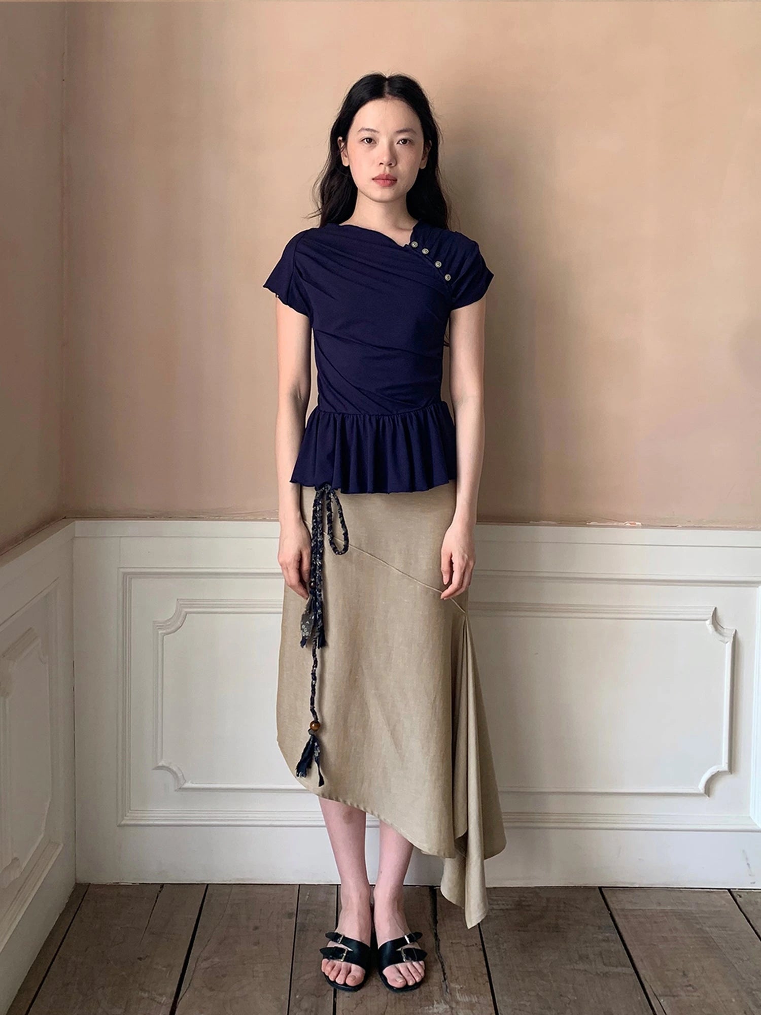 Flowy A Line Skirt With Asymmetric Hem And Linen Blend Fabric