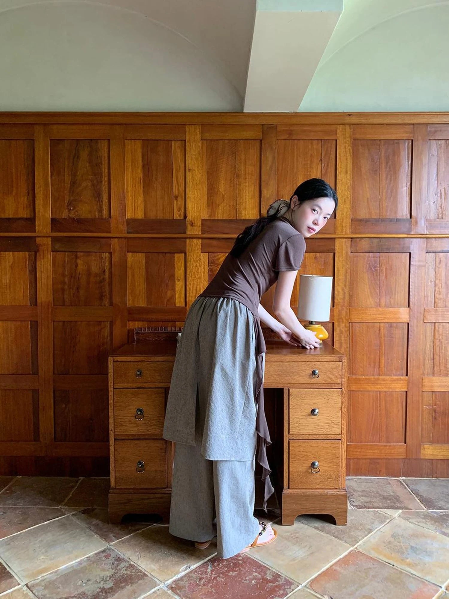 Flowy Ribbon Hem T-shirt with Elastic Waist