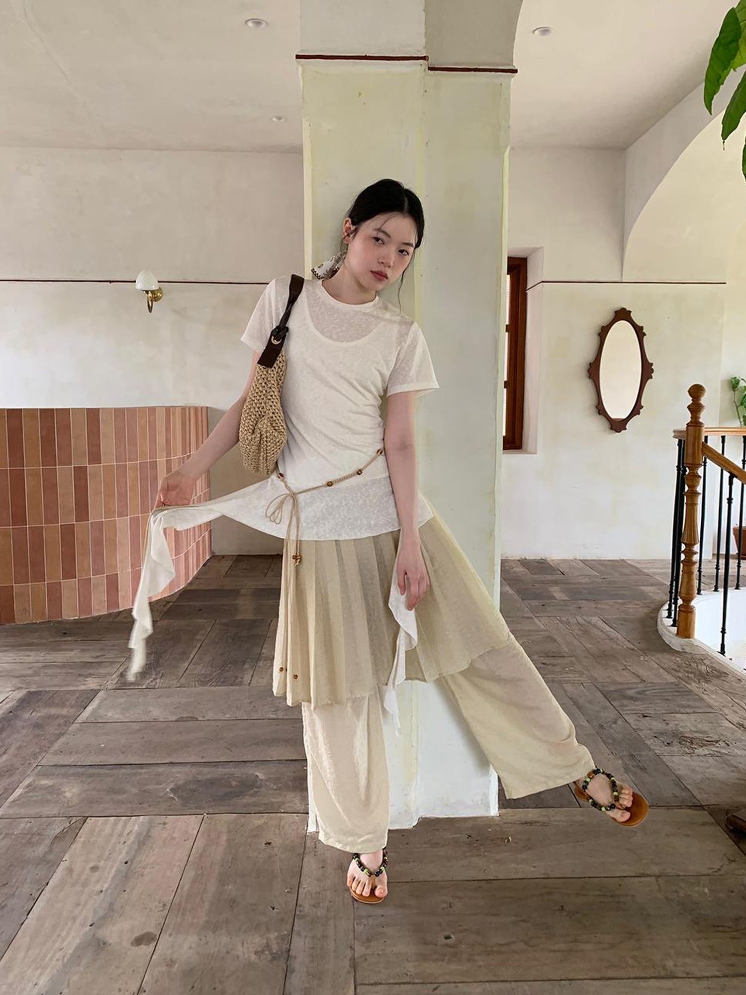 Dorydory Flowy Ribbon Hem T-shirt with Elastic Waist