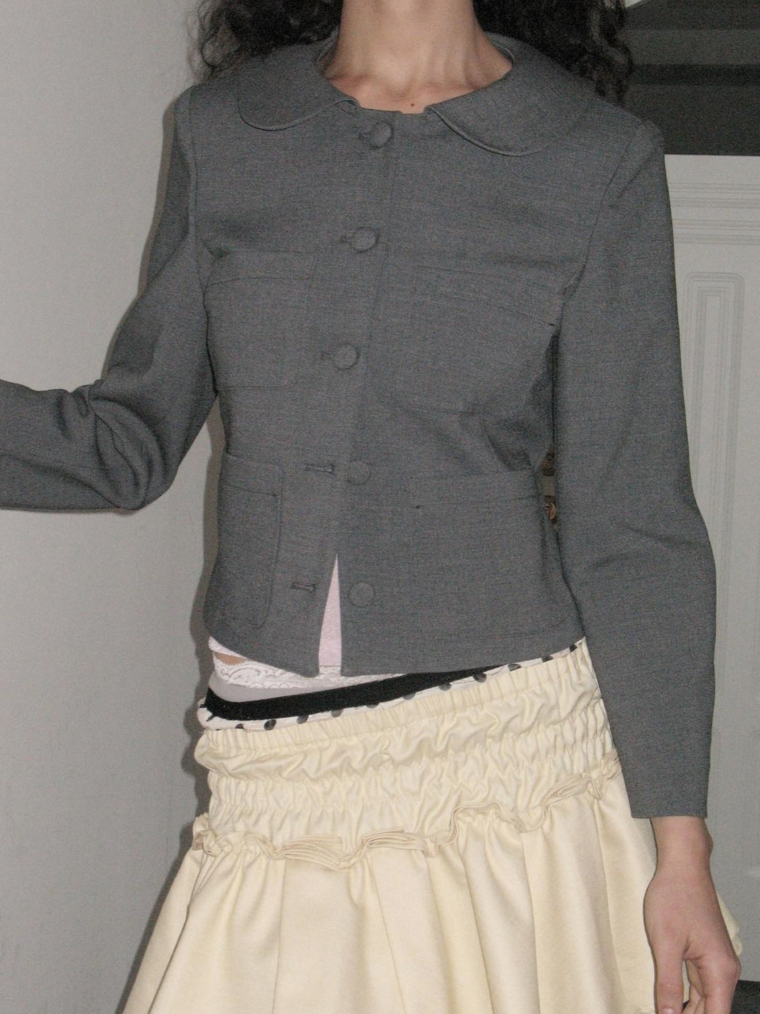 Dorydory Grey Round Neck Structured Small Lapel Cropped Old Money Women&