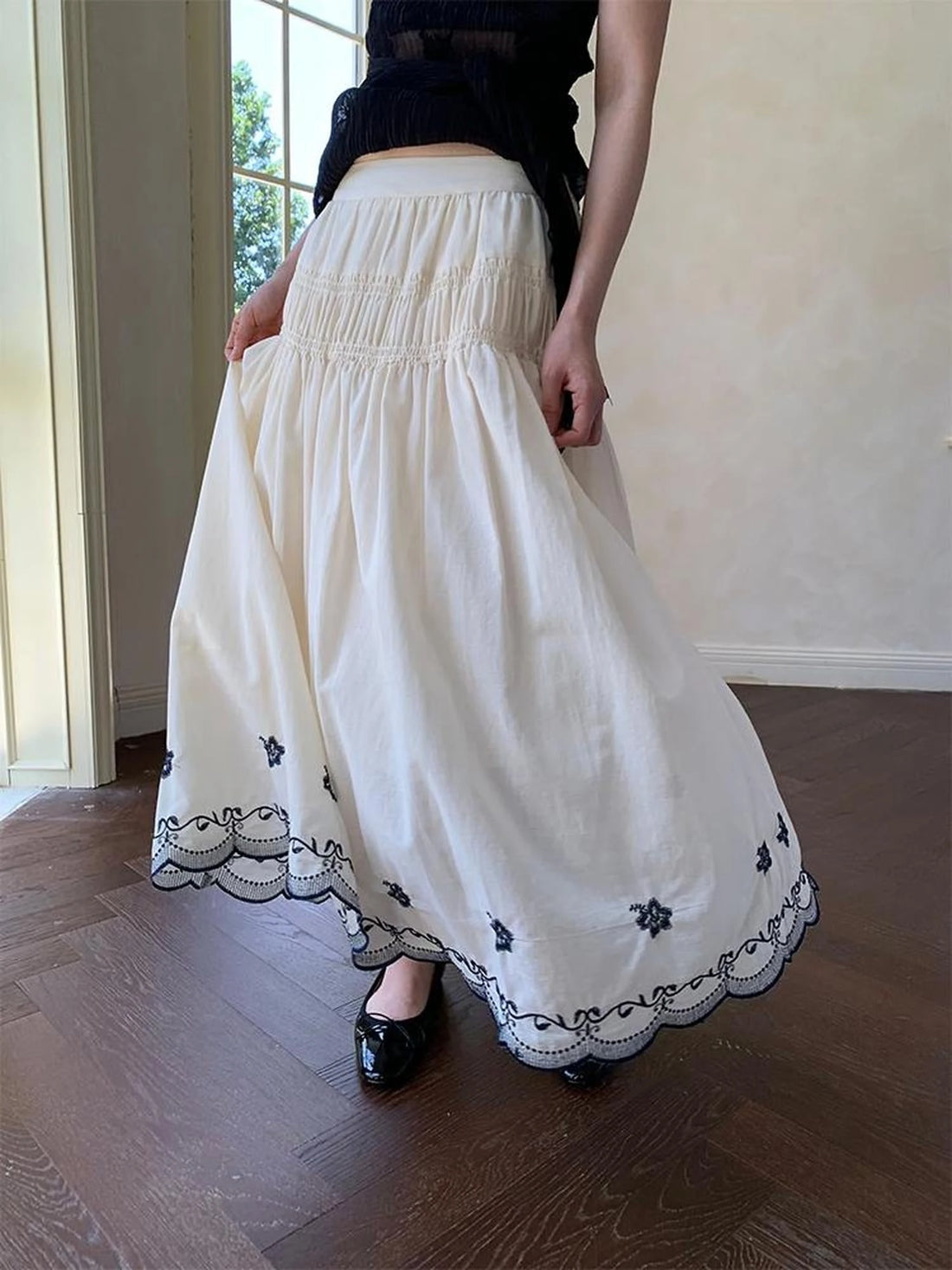 High Waisted Embroidered A Line Maxi Skirt With Color Blocking
