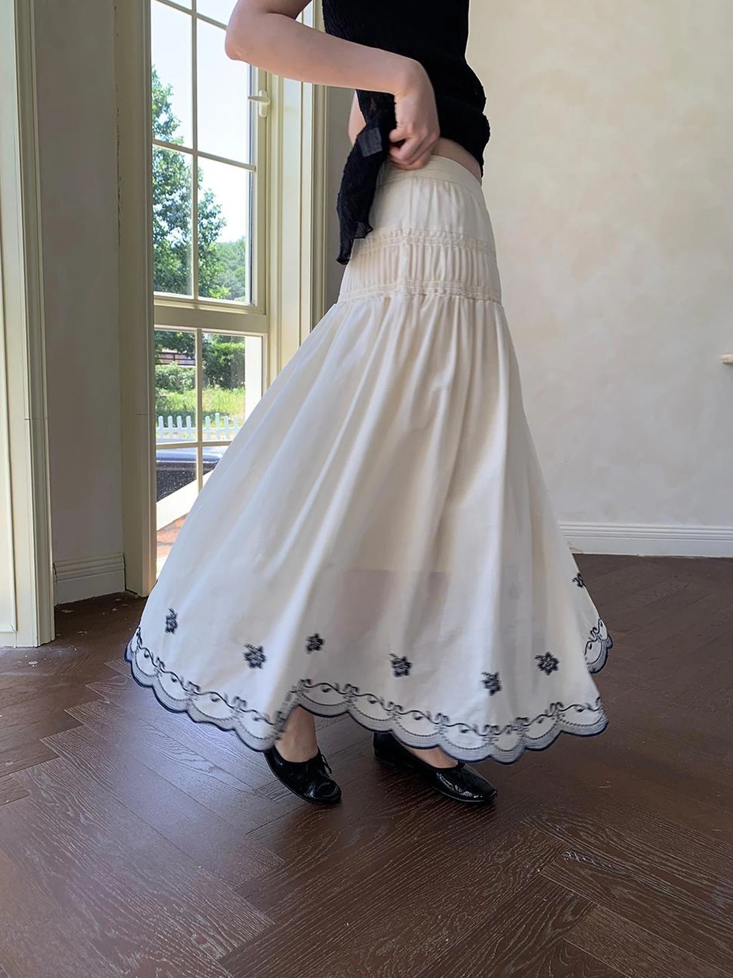 High Waisted Embroidered A Line Maxi Skirt With Color Blocking