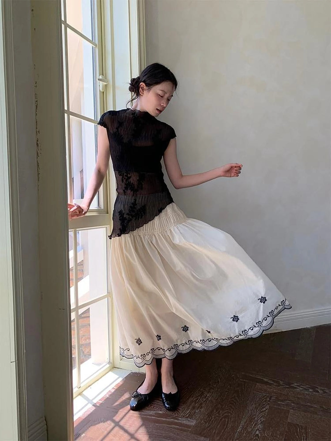 High Waisted Embroidered A Line Maxi Skirt With Color Blocking