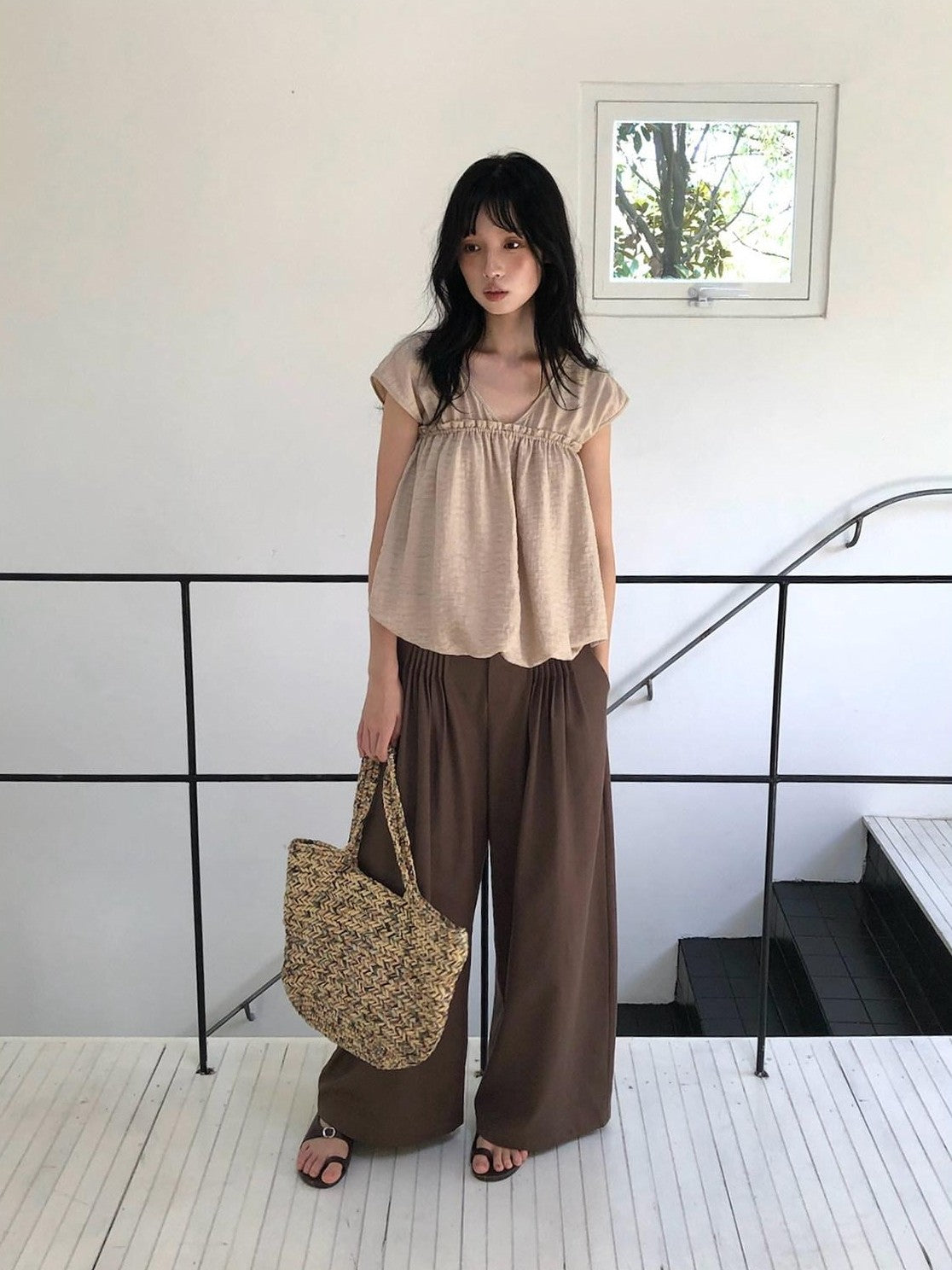 Dorydory Khaki Ruched V-neck Cropped Bubble Hem Women&